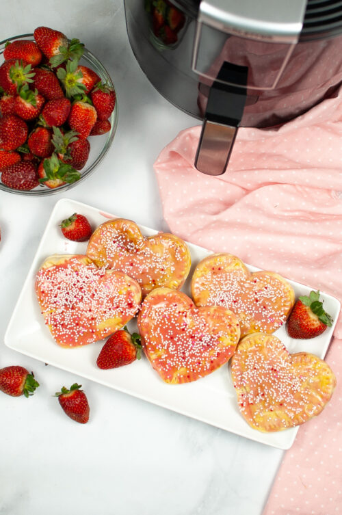 Air Fryer Valentine’s Day Strawberry Pop Tarts